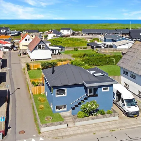 Holiday home Cozy Near The North Sea Sj-94